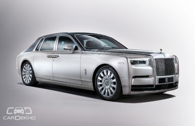 Rolls-Royce Phantom VIII Breaks Cover