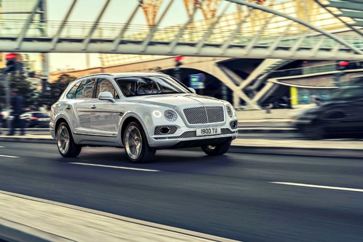 Bentley Bentayga Hybrid