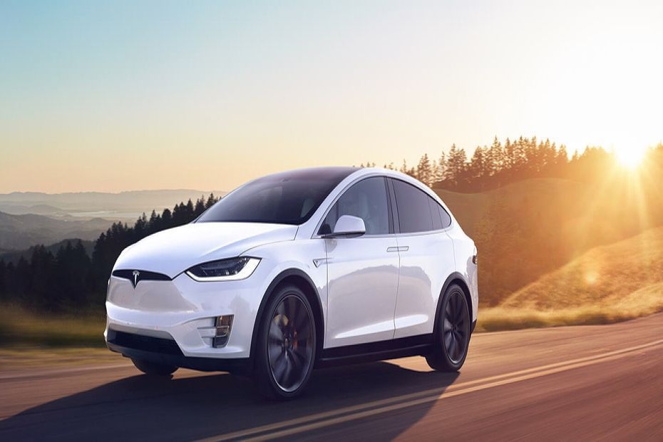 Top 5 EVs With Longest Range Per Charge In The World