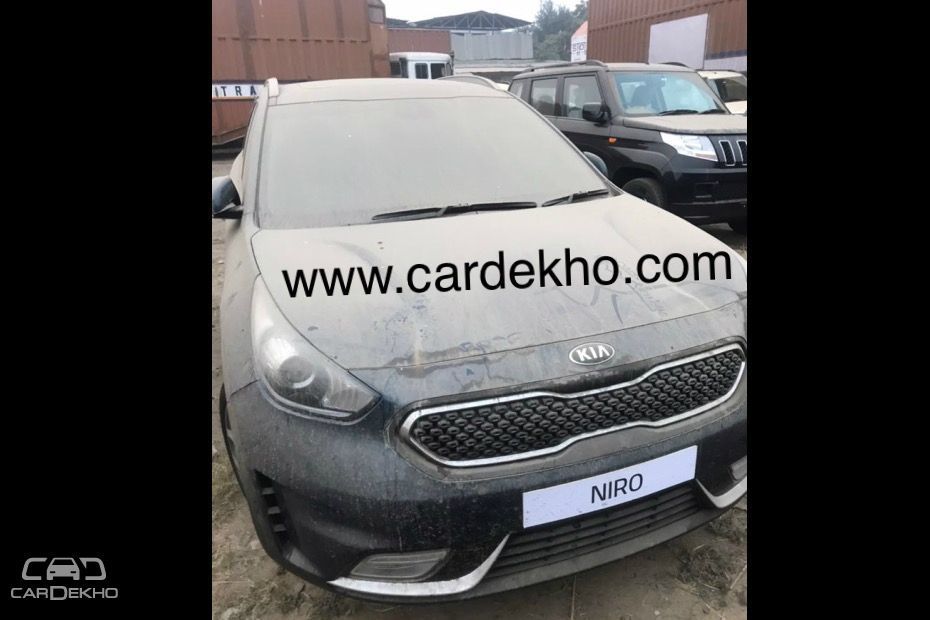 Spotted - Kia Niro, Sportage In India For Auto Expo Appearance