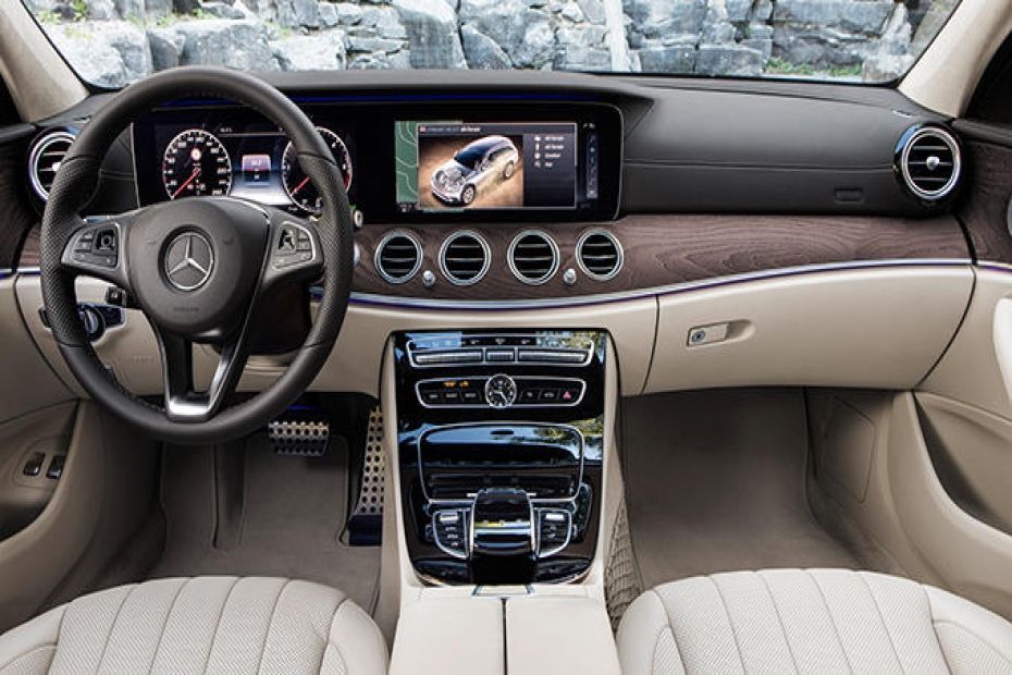 Mercedes-Benz E-Class All Terrain Interior