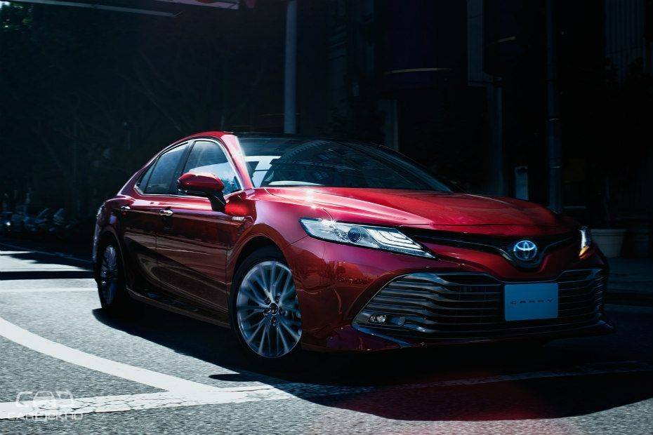 Toyota Camry Hybrid Gets New Updates In India