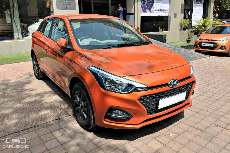 Hyundai Elite i20 vs Honda Jazz: CVT Automatic Variants Comparison