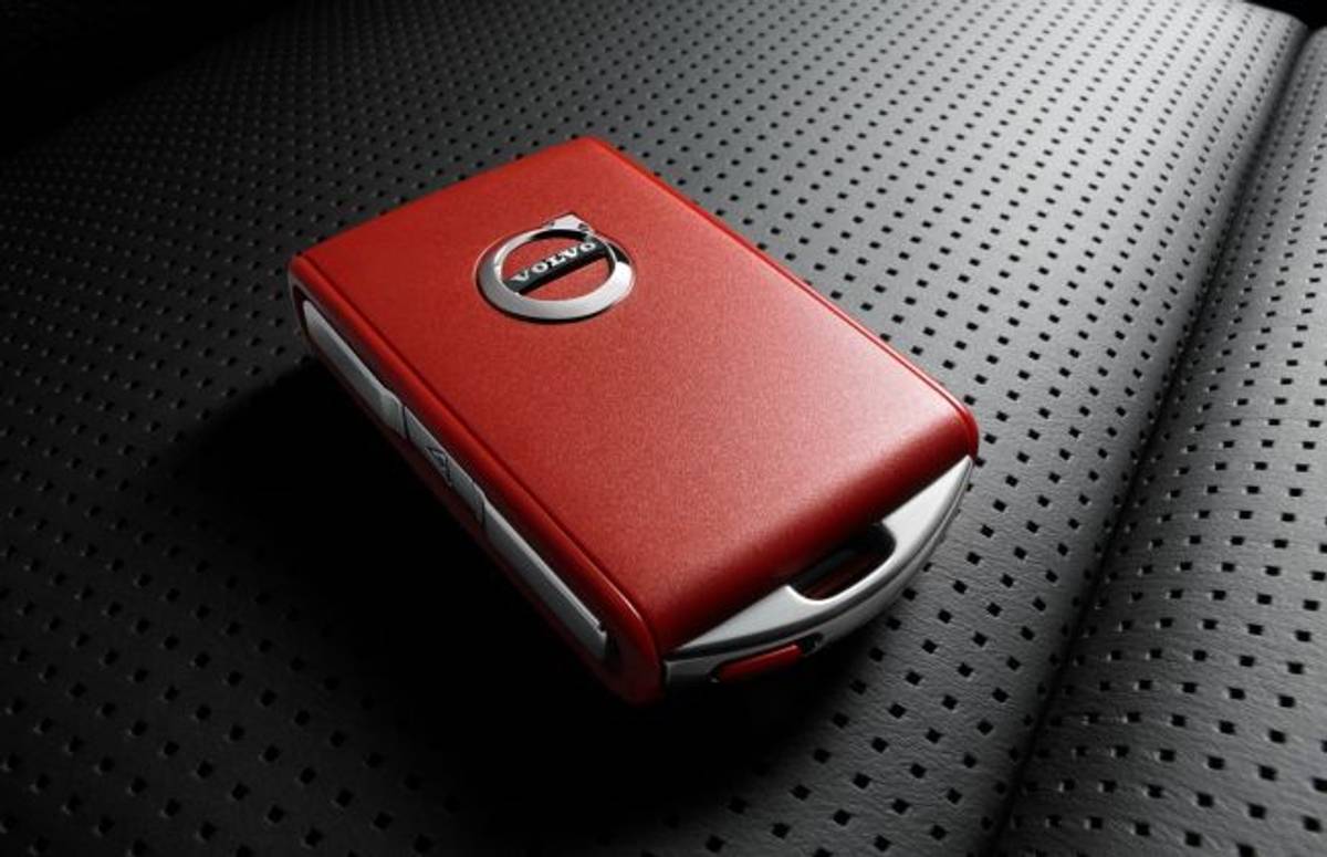 Volvo Introduces Red Key; Limits Speed Of Your Car Volvo Introduces Red Key; Limits Speed Of Your Car