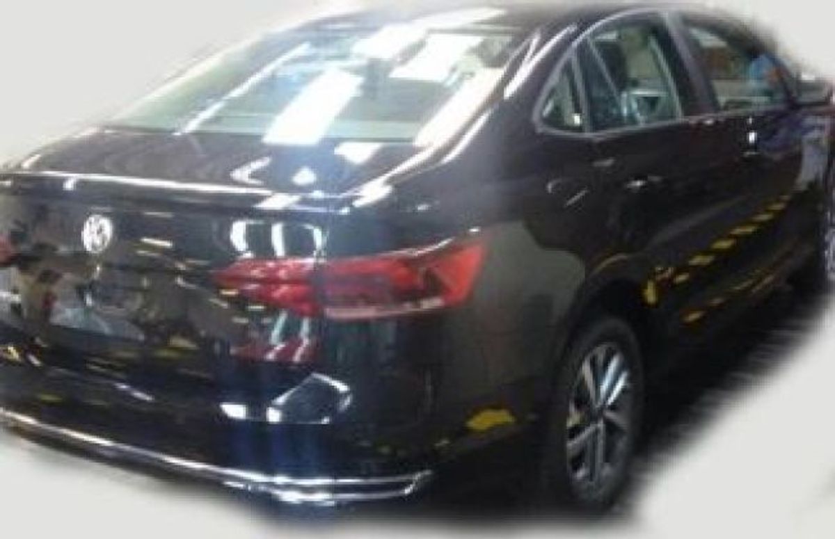 Next-gen Volkswagen Vento Spied Undisguised Next-gen Volkswagen Vento Spied Undisguised