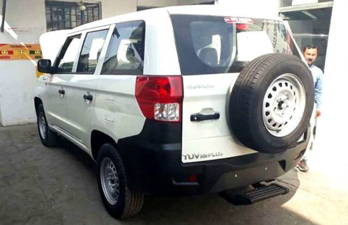 Longer Mahindra TUV 300 Plus Coming Soon (Clear Shots Of The MPV Inside) Longer Mahindra TUV 300 Plus Coming Soon (Clear Shots Of The MPV Inside)