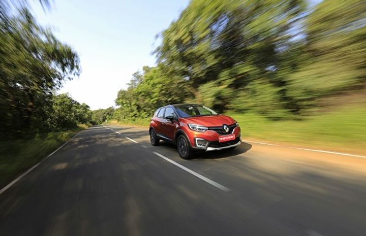 Renault Captur: Feels Like A Car; Rides Like An SUV Renault Captur: Feels Like A Car; Rides Like An SUV