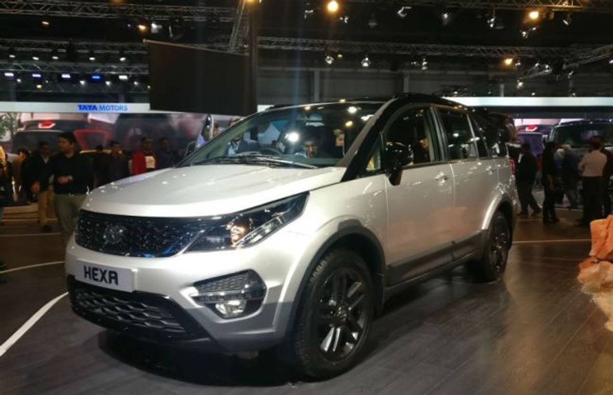 Tata Motors Displays Hexa Dual-tone Edition at Auto Expo 2018 Tata Motors Displays Hexa Dual-tone Edition at Auto Expo 2018