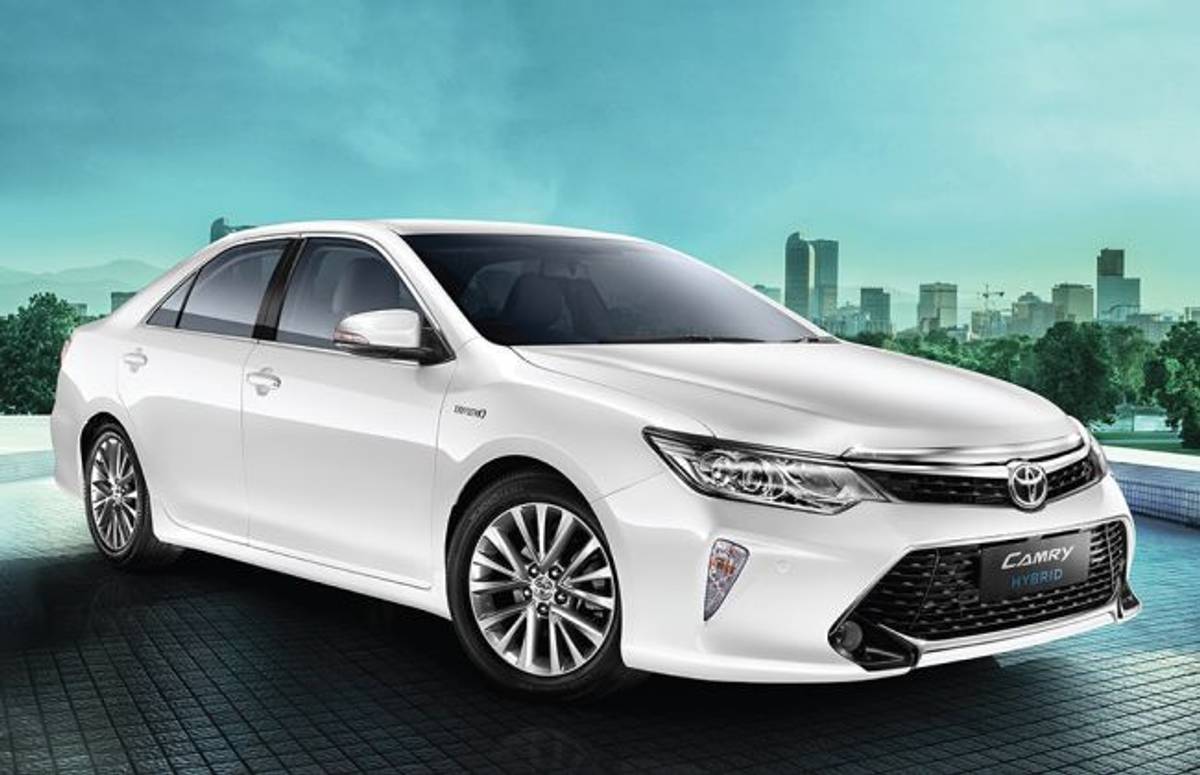 Toyota Camry Hybrid Gets New Updates In India Toyota Camry Hybrid Gets New Updates In India