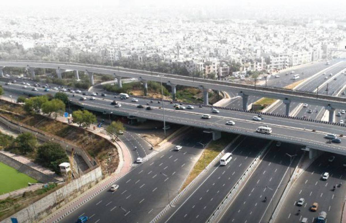 India Gets First 14-lane Expressway India Gets First 14-lane Expressway