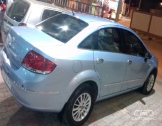 2010 Fiat Linea Emotion Pack 2010 Fiat Linea Emotion Pack