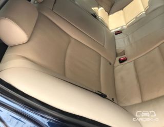 2011 BMW 5 Series 2003-2012 530d 2011 BMW 5 Series 2003-2012 530d