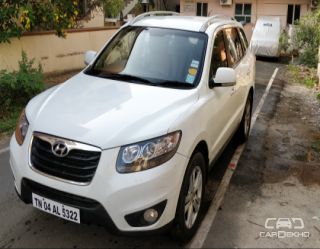 2013 Hyundai Santa Fe 4x4 AT 2013 Hyundai Santa Fe 4x4 AT