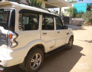 2014 Mahindra Scorpio S8 7 Seater 2014 Mahindra Scorpio S8 7 Seater