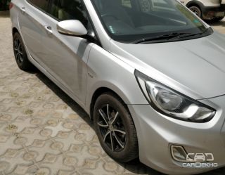 2012 Hyundai Verna 1.6 CRDi EX MT 2012 Hyundai Verna 1.6 CRDi EX MT