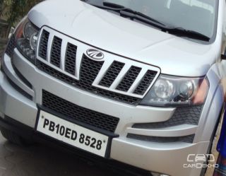 2013 Mahindra XUV500 W8 2WD 2013 Mahindra XUV500 W8 2WD