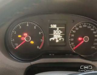 2015 Volkswagen Vento 1.6 Highline 2015 Volkswagen Vento 1.6 Highline