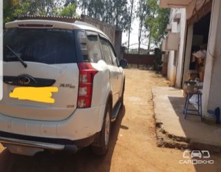 2016 Mahindra XUV500 W10 2WD 2016 Mahindra XUV500 W10 2WD