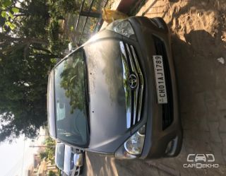 2011 Toyota Innova 2.5 V Diesel 7-seater 2011 Toyota Innova 2.5 V Diesel 7-seater