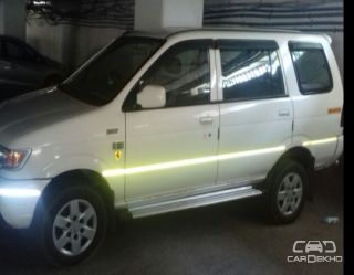 2016 Chevrolet Tavera Neo 3 LS 7 Seats BSIII 2016 Chevrolet Tavera Neo 3 LS 7 Seats BSIII