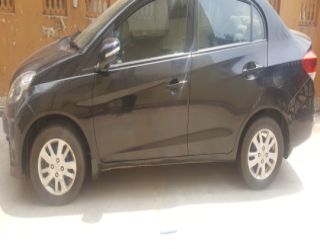 2013 Honda Amaze VX i-DTEC 2013 Honda Amaze VX i-DTEC