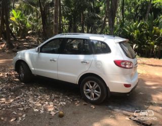 2013 Hyundai Santa Fe 2WD MT 2013 Hyundai Santa Fe 2WD MT