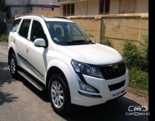 2016 Mahindra XUV500 AT W10 FWD 2016 Mahindra XUV500 AT W10 FWD