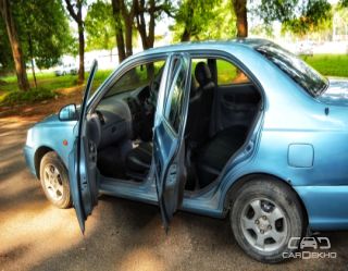 2002 Hyundai Accent GLS 2002 Hyundai Accent GLS