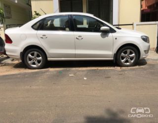 2014 Skoda Rapid 1.6 MPI AT Ambition Plus 2014 Skoda Rapid 1.6 MPI AT Ambition Plus