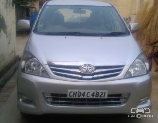 2008 Toyota Innova 2.5 G (Diesel) 8 Seater BS IV 2008 Toyota Innova 2.5 G (Diesel) 8 Seater BS IV