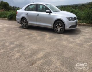 2012 Volkswagen Jetta 2011-2013 2.0L TDI Highline 2012 Volkswagen Jetta 2011-2013 2.0L TDI Highline
