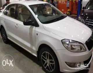 2012 Skoda Rapid 1.6 TDI Ambition 2012 Skoda Rapid 1.6 TDI Ambition