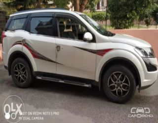2015 Mahindra XUV500 W6 2WD 2015 Mahindra XUV500 W6 2WD