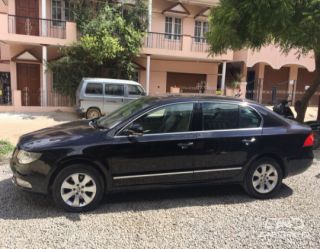 2012 Skoda Superb 1.8 TSI MT 2012 Skoda Superb 1.8 TSI MT