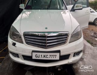 2009 Mercedes-Benz New C-Class 220 CDI AT 2009 Mercedes-Benz New C-Class 220 CDI AT